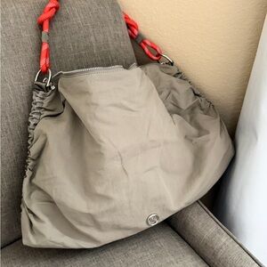 Lululemon Convertible Ruched Crossbody Bag 16L